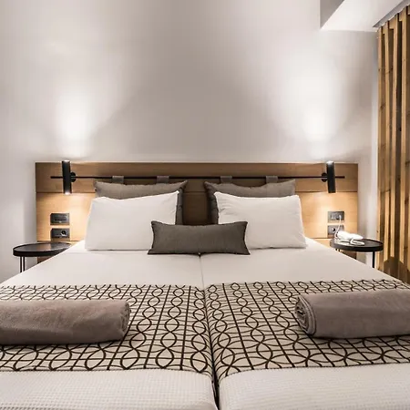 Harmony Crest Appart hôtel 4*